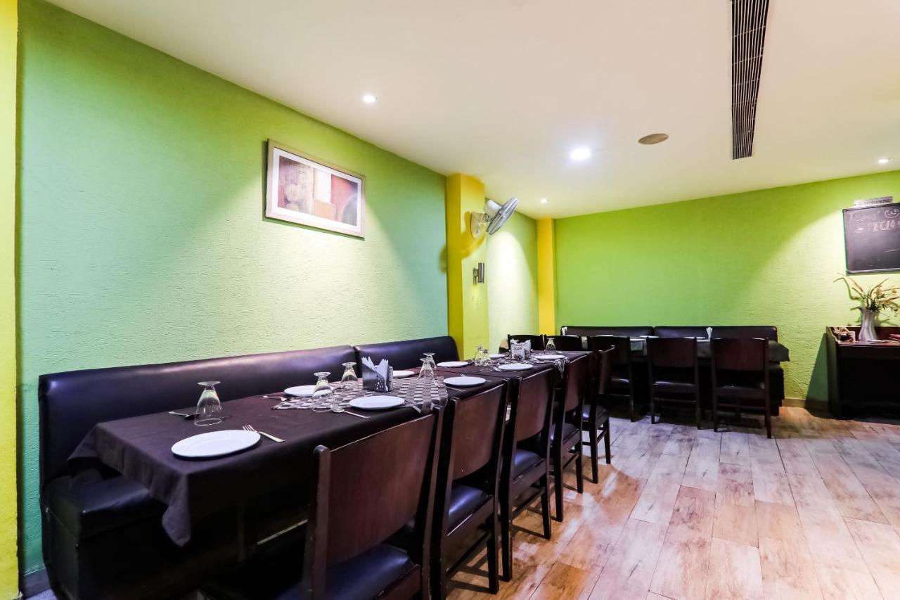 Hotel Sita Kiran Барейли Екстериор снимка