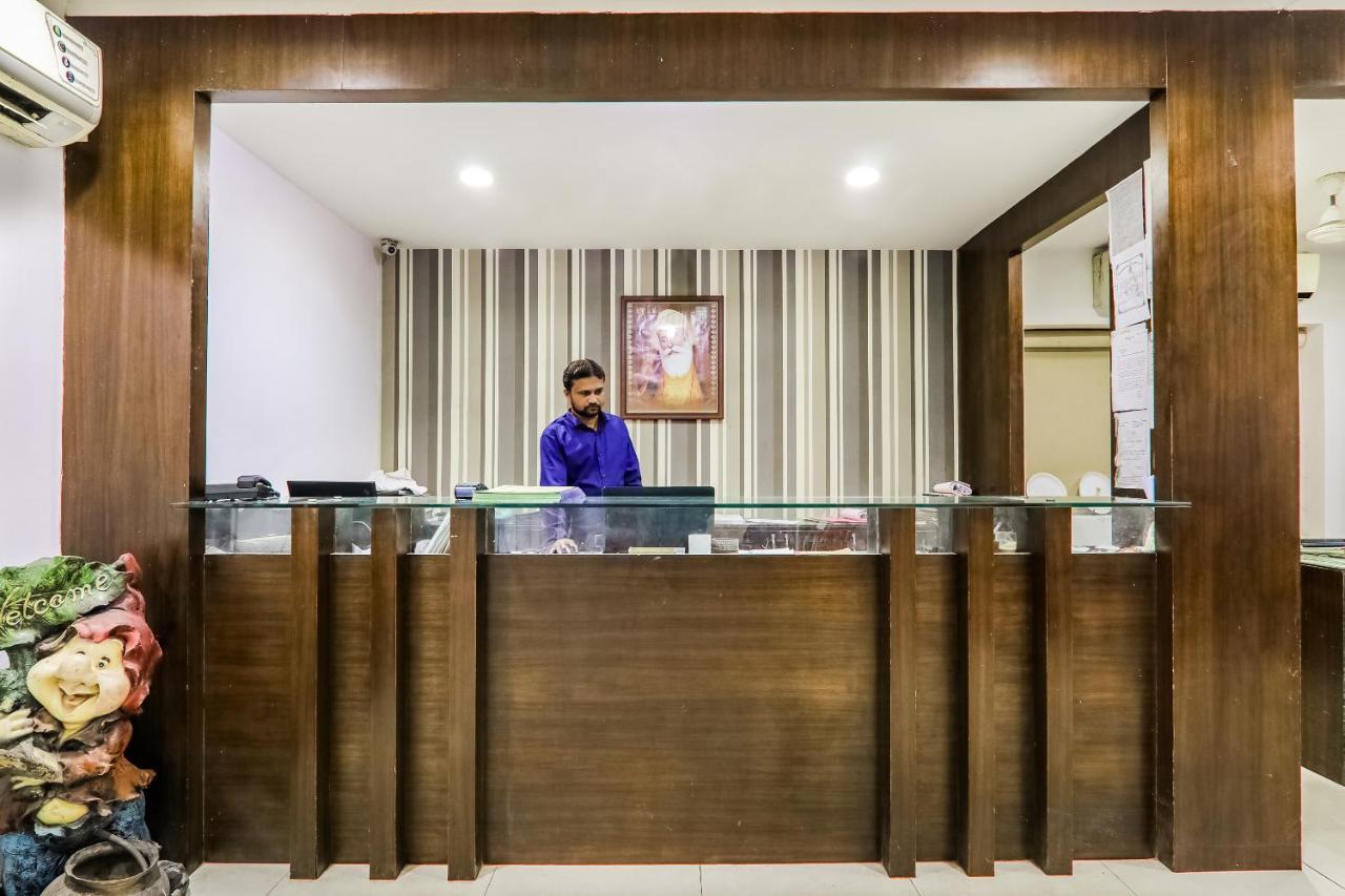 Hotel Sita Kiran Барейли Екстериор снимка
