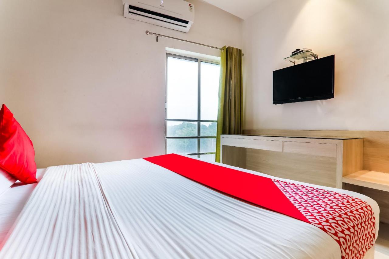 Hotel Sita Kiran Барейли Екстериор снимка