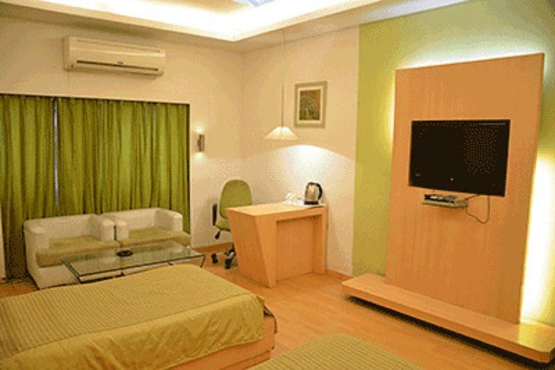 Hotel Sita Kiran Барейли Екстериор снимка